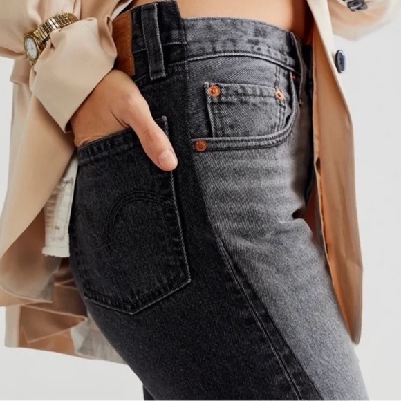 Levi's Black Straight Leg Jeans with Vintage Look - Picture 5 of 7